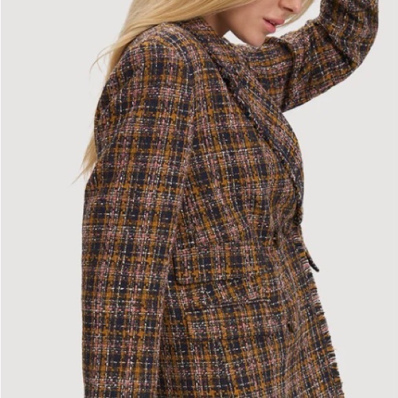 Noise Alba Mid Length Blazer - Picture 5 of 5